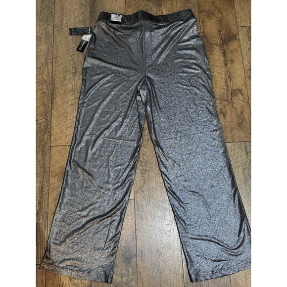 NWT Soho Apparel Ltd Pull-On Wide Leg Pants Size L Stretchy Comfort Silver Disco - Picture 3 of 7